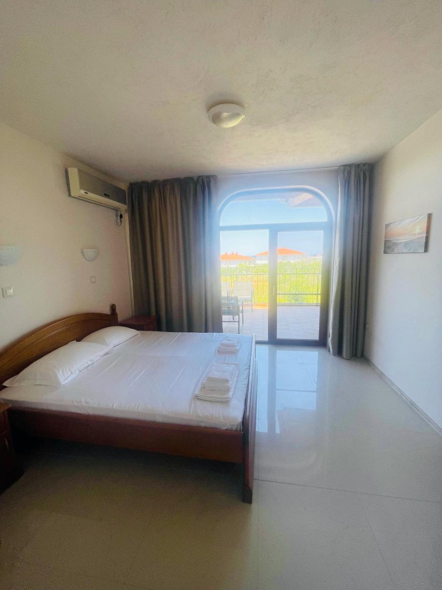 Private Apartment With Sea View Sozopol Eksteriør bilde