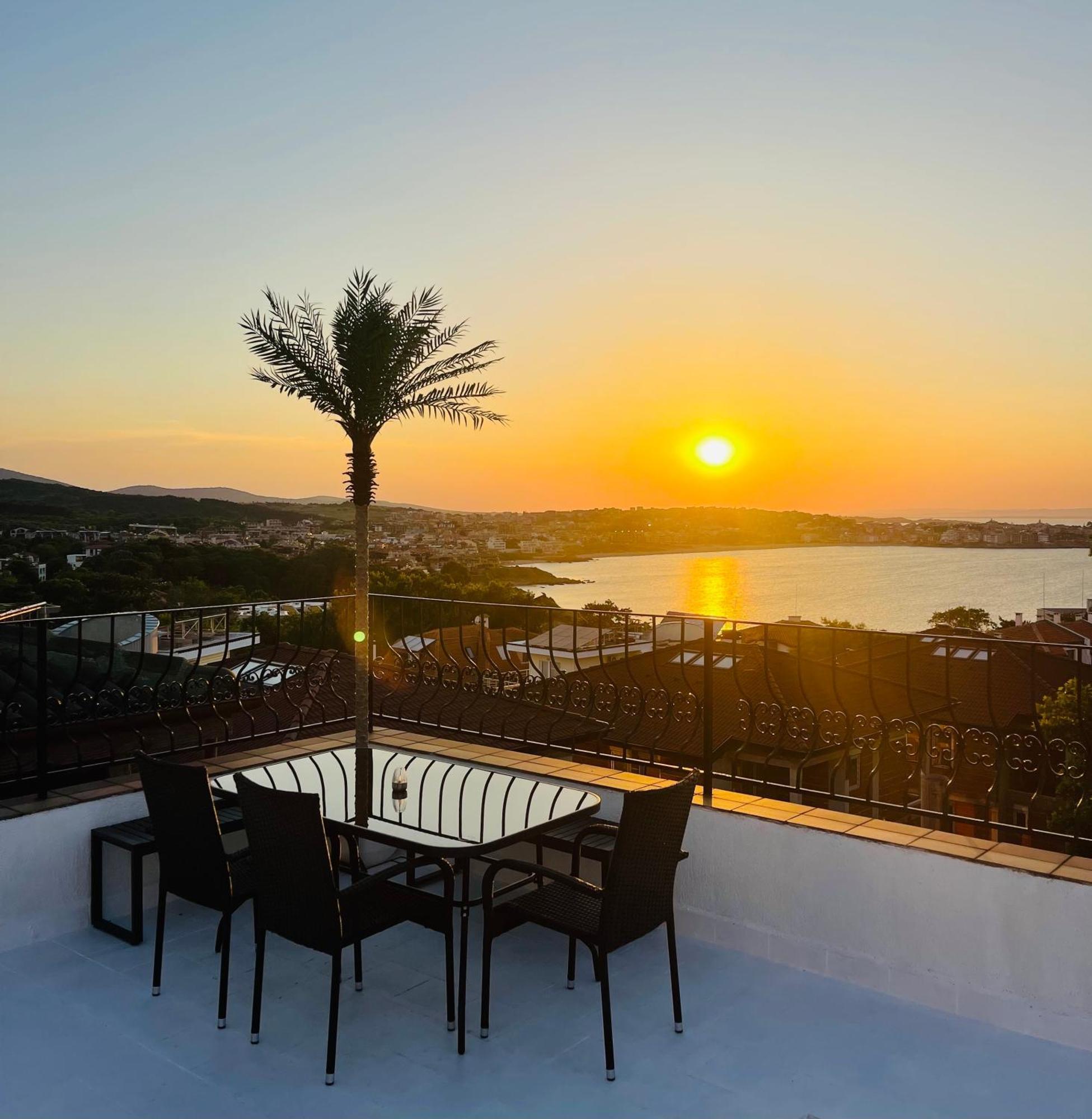 Private Apartment With Sea View Sozopol Eksteriør bilde